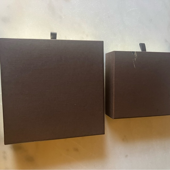 🤩Authentic LV Brown Drawer Boxes - Picture 4 of 4